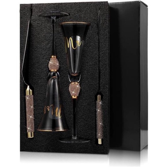 4 Piece Wedding Toasting Flutes and Cake Server Set Wedding Reception Supplies - Picture 5 of 7